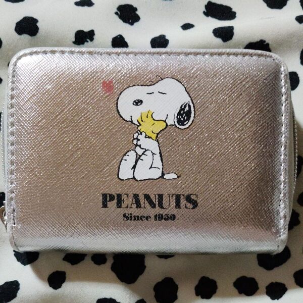 PEANUTS スヌーピーシルバー★カード入れ