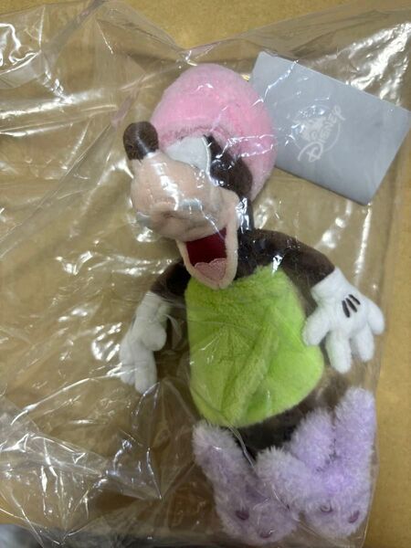 グーフィー ぬいぐるみキーホルダー・キーチェーン GOOFY BIRTHDAY