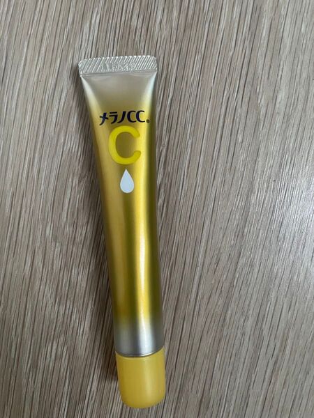 メラノCC 薬用しみ集中対策 プレミアム美容液 20ml