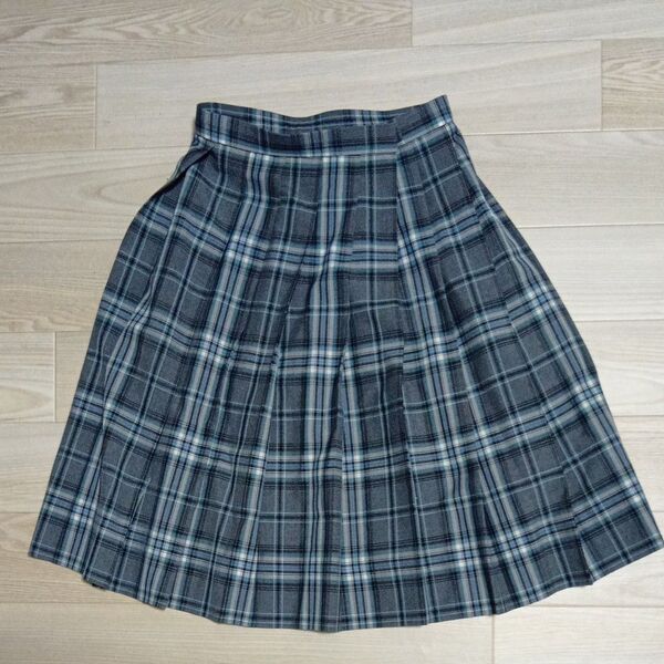 TOMBOU トンボ チェック プリーツスカート 女子制服