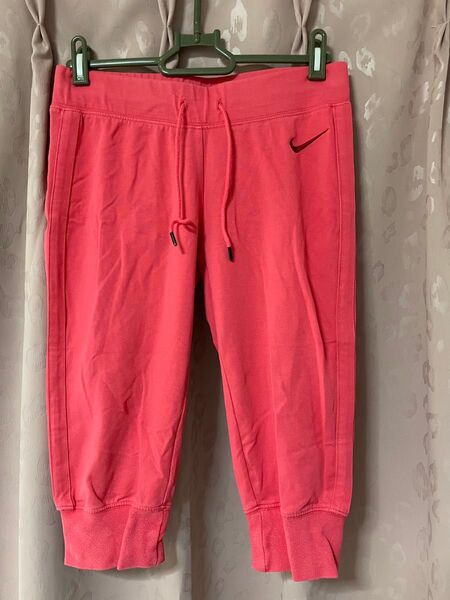 NIKE ハーフパンツ ピンク Sサイズ