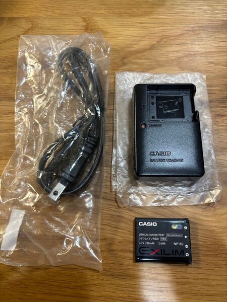 新品 純正 カシオ デジカメ バッテリーチャージャー 充電器 CASIO バッテリー セット np-80