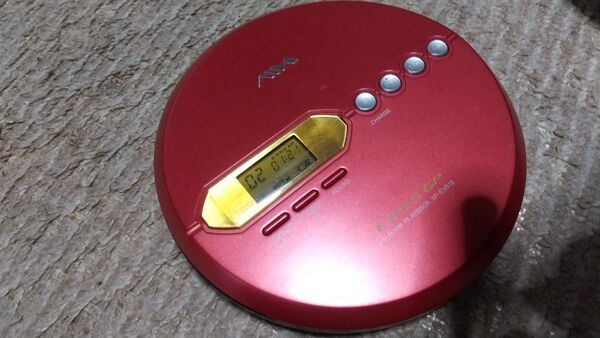 AIWA ポータブルCDプレーヤー XP-EV515 レッド