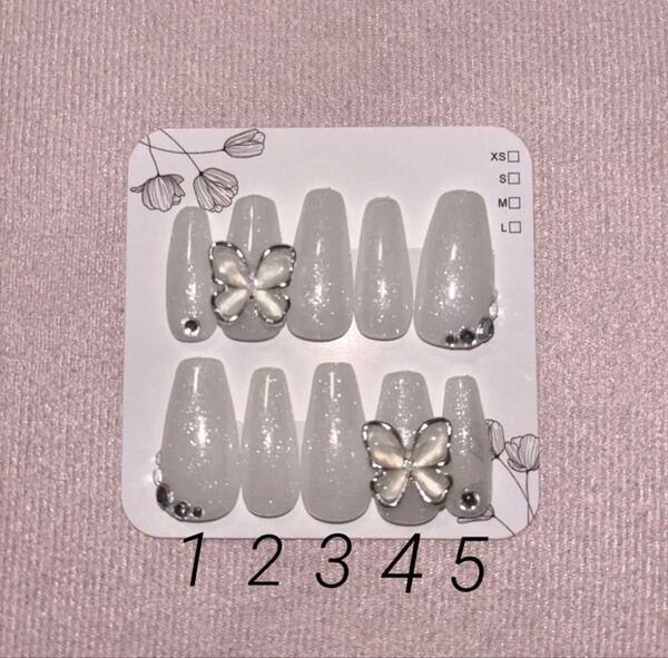 ネイルチップ ハンドメイド ホワイト 蝶々 10枚セット