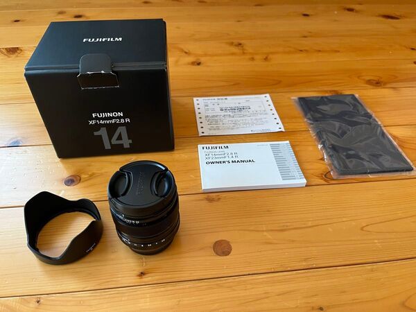 FUJIFILM XF14mmF2.8 R 広角単焦点レンズ 新品同様