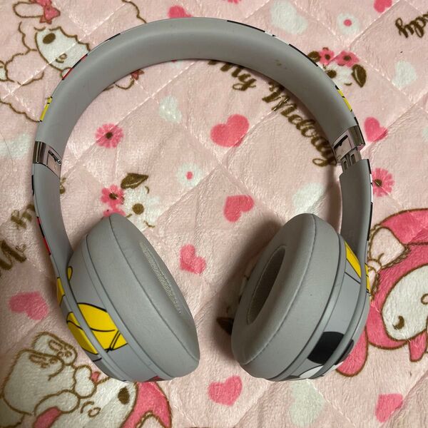 ワイヤレスヘッドホン Beats solo 3 ミッキーマウスエディション