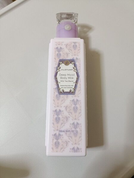 ボディローションミルク ジルスチュアート JILL STUART ディープモイストボディミルク ミルクティーブレンド 250ml