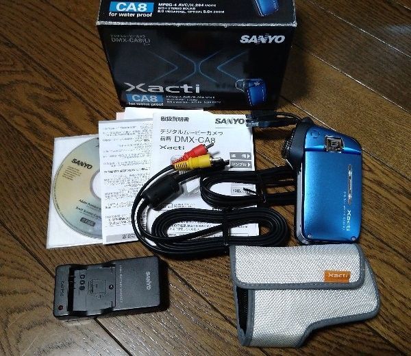 ジャンク sanyo xacti ca8