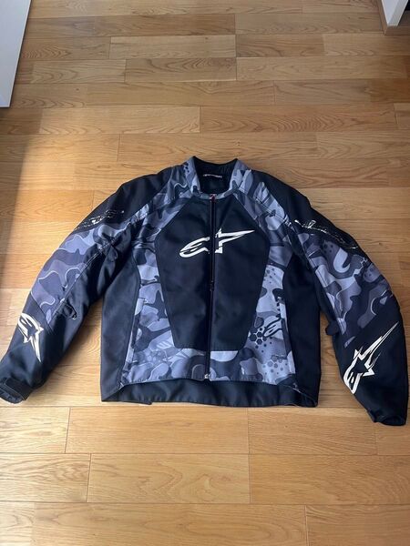 アルパインスターズ ジャケット