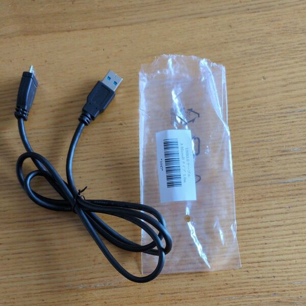 USB3.0ケーブル A MicroB 1.0m 新品未使用