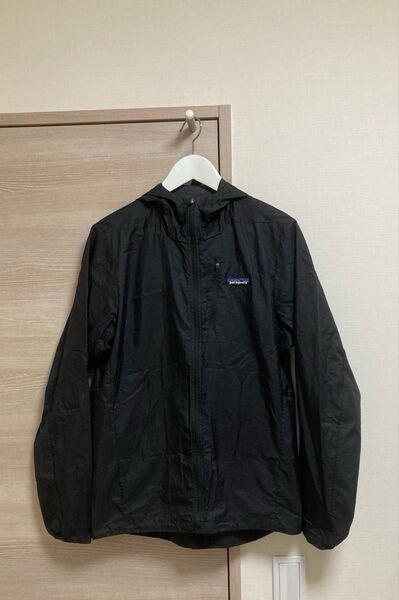 【美品】Patagonia パタゴニア フーディニ・ジャケット ブラック メンズS SP23