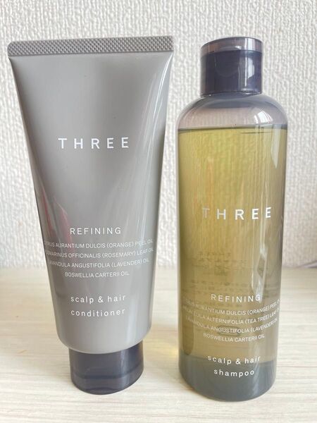 THREE リファイニング シャンプー & コンディショナー セット