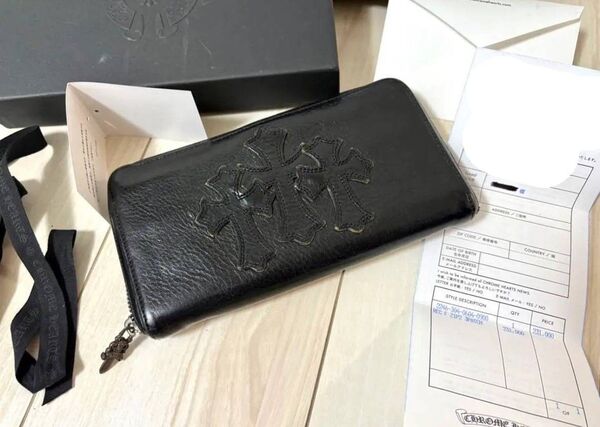 孤高の超極美品!令和最新購入!クロムハーツ セメタリークロス ウォレット 財布