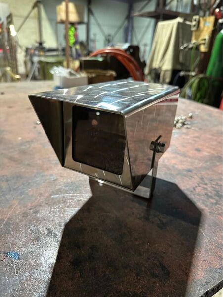 バックカメラケース ウロコステンレス ウィング車 デコトラ アートトラック