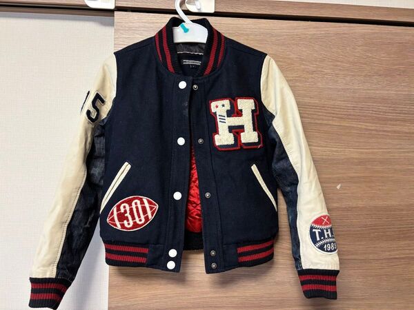 Tommy HILFIGER スタジャン 男の子 サイズ8 袖革