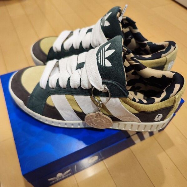ADIDAS_N_BAPE アディダス ベイプ コラボスニーカー スニーカー ロースーツ LAWSUIT