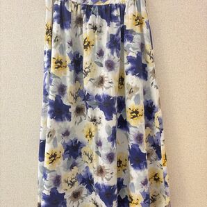 花柄ロングスカート ウエスト64〜70cm