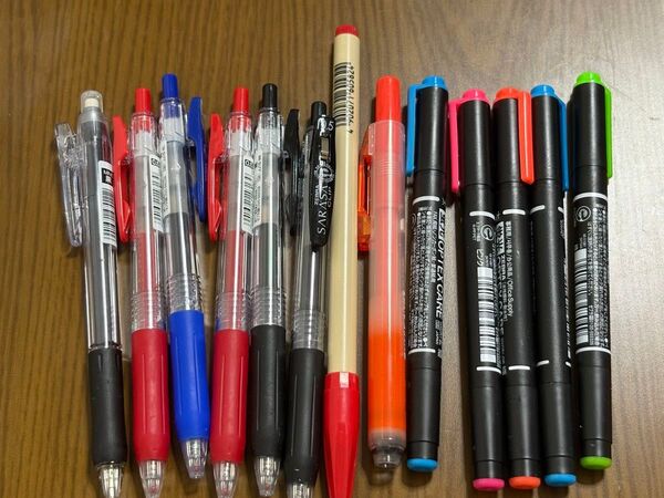 ボールペン 蛍光ペン サインペン まとめ売り