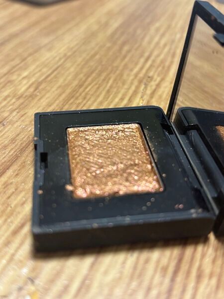 NARS アイシャドウ 5339