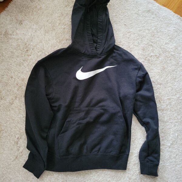 新品 NIKE パーカー トップス ブラック ナイキ フーディー プルオーバー スウェット フーディ