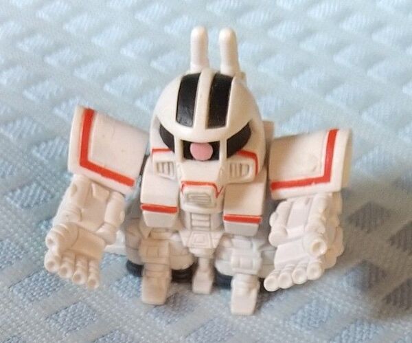 ガシャポン SDガンダムフルカラー サイコミュ高機動試験用ザク フィギュア