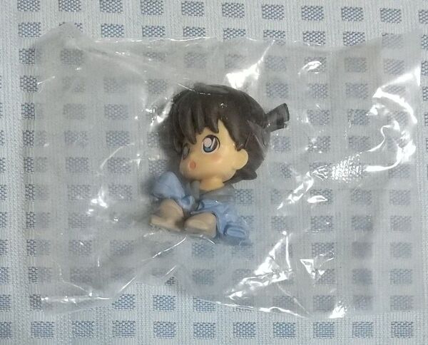 ガチャガチャ 名探偵コナン ちぢませ隊 工藤新一 フィギュア