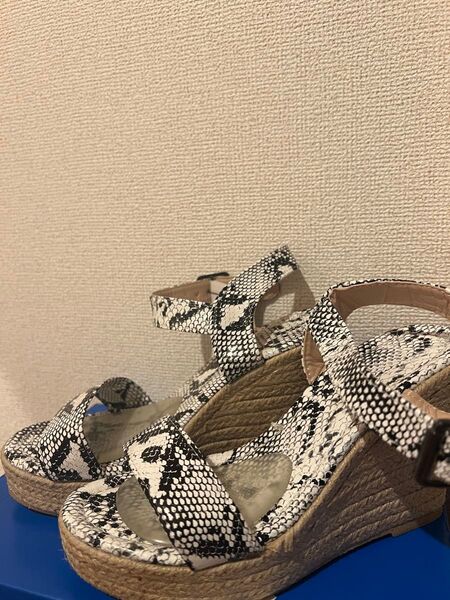 ウェッジソールサンダル 23.5cm