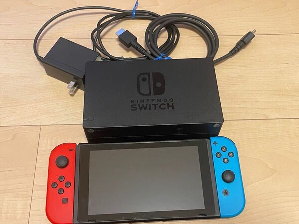 動作良好 美品 任天堂 NINTENDO SWITCH ニンテンドースイッチ HAC-001 2020年製/新型 付属品完備