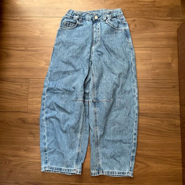GU バレルレッグジーンズ 130