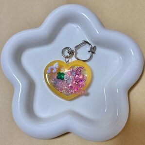シェイカーキーホルダー シャカシャカキーホルダー レジン ハンドメイド キッズ 子供 プレゼント ①