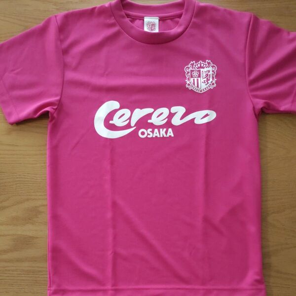 セレッソ大阪。半袖Tシャツ。Sサイズ。Jリーグ。サッカー。公式。ピンク。応援。サポーター。
