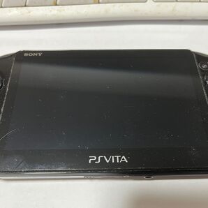PlayStationVita PCH-2000シリーズ 8GBメモリー付き ソフト付き