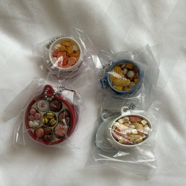 【未開封】アトリエうかい ミニチュアチャーム フールセック ふきよせ ガチャガチャ クッキー缶