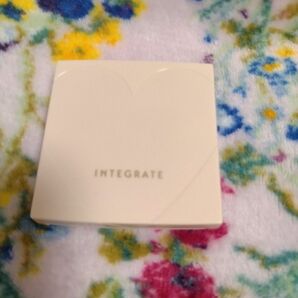 インテグレート スーパーキープパウダー
