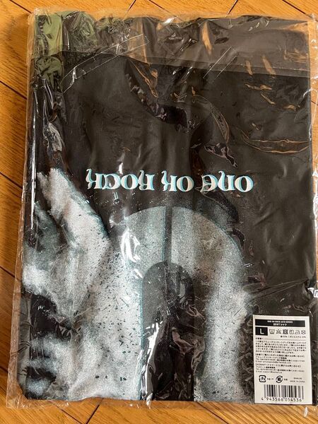 新品未着用!ONE OK ROCK シャツ(Lサイズ)