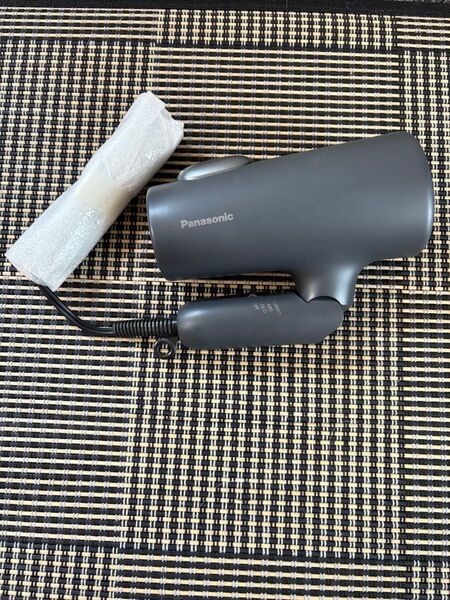 Panasonic ヘアードライヤーイオニティ EH-NE7M-H