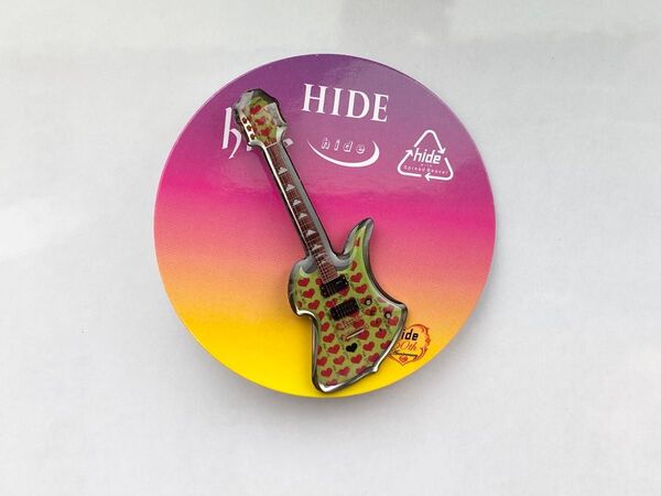 hide ピンズ ピンバッジ hide 60th Anniversary グリーンハート