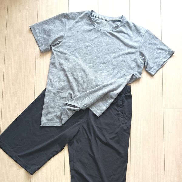 UNIQLO 150センチ 半袖Tシャツ ハーフパンツ セット スポーツ ドライ 速乾