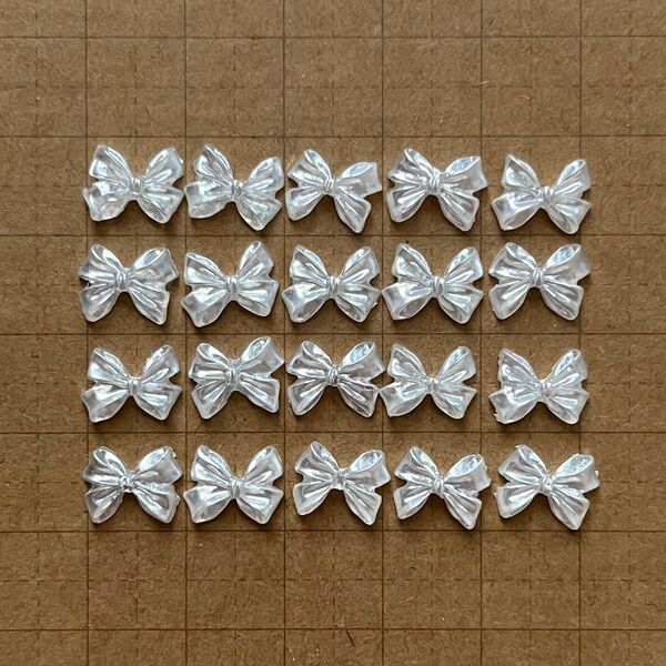 【まとめ買いOK】ネイルパーツ 20個 ホワイト パール 蝶ネクタイ
