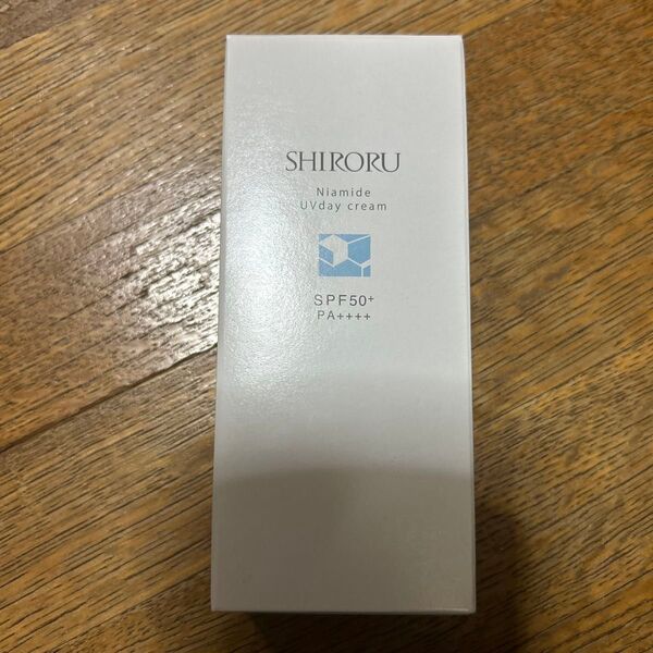 【新品未開封】SHIRORU シロル ナイアミドUVデイクリーム 50g SPF50+ PA++++ 日焼け止め、化粧下地