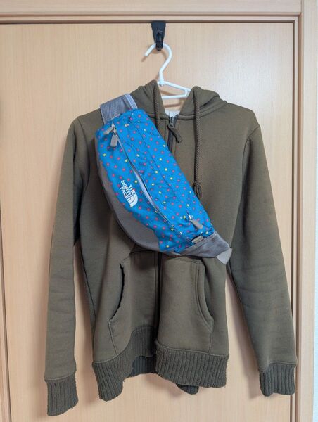 スウィープ THE NORTH FACE ノースフェイス ボディバッグ 4L