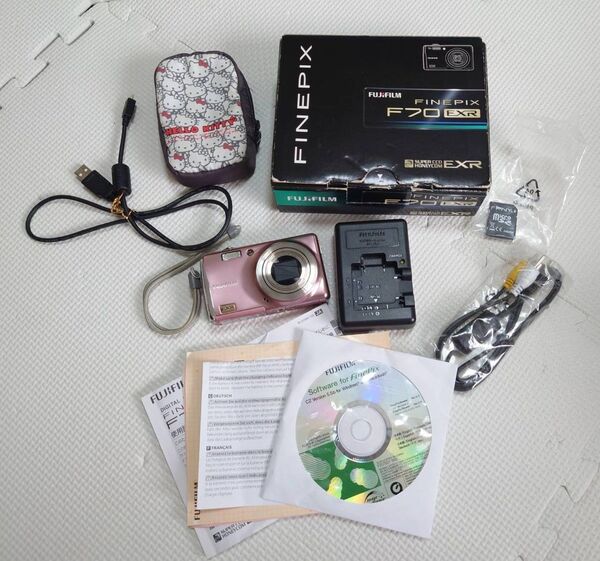 FUJIFILM 富士フイルム Fine Pix ファインピックス F70EXR コンパクトデジタルカメラ 説明書 SDカード