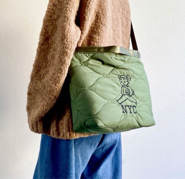 【新品】OSAMU GOODS quilt bag オサムグッズ 刺繍ショルダーバッグ 大容量 オックスフォード生地 耐久性抜群