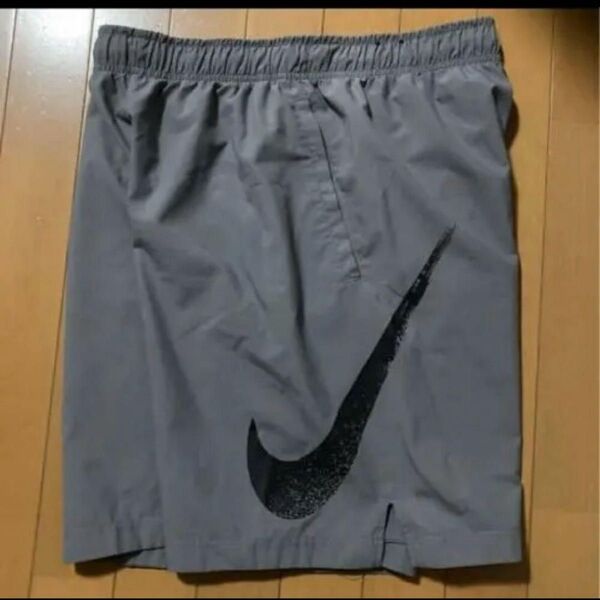 NIKE ハーフパンツ XL
