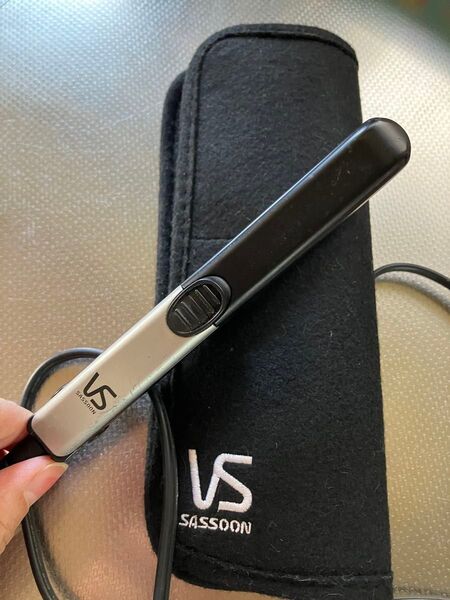 VS SASSOON ヴィダルサスーン ストレート ヘアアイロン 携帯用