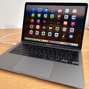 【超美品】MacBook Air 2020 M1 13インチ スペースグレー