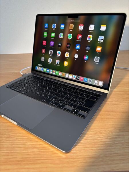 【美品】MacBook Air 2022 M2 13インチ スペースグレー