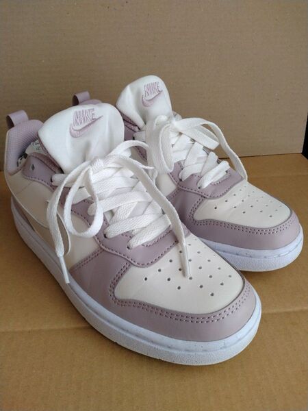 NIKE ナイキ ピンク スニーカー