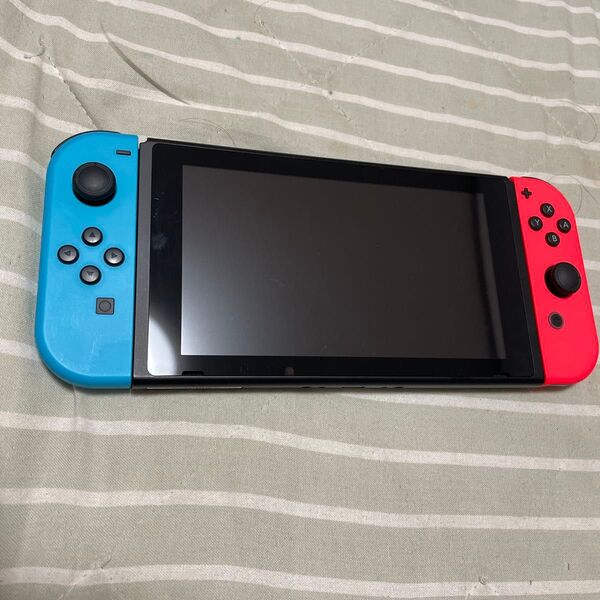 早い者勝ち!Nintendo Switch ネオンブルー/ネオンレッド 本体 新型