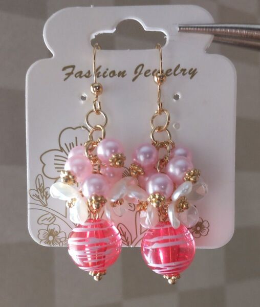 ハンドメイド フックピアス ヨーヨーチャーム じゃらじゃら 浴衣 お祭り